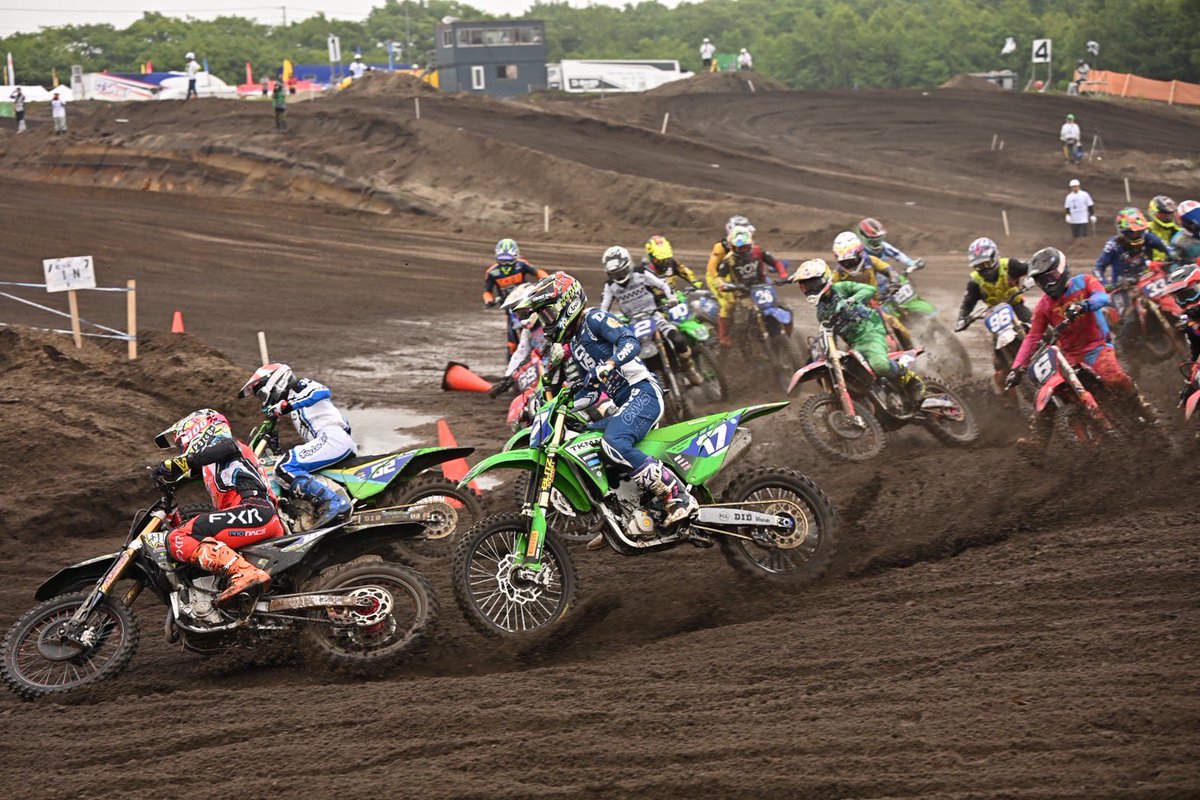 JmxPromotion's tweet photo. IB OPEN決勝ヒート2スタート📸
#JMX #DIDJMX2026 #DID
#DID全日本モトクロス選手権 #全日本モトクロス https://t.co/v8s1cFZKLp