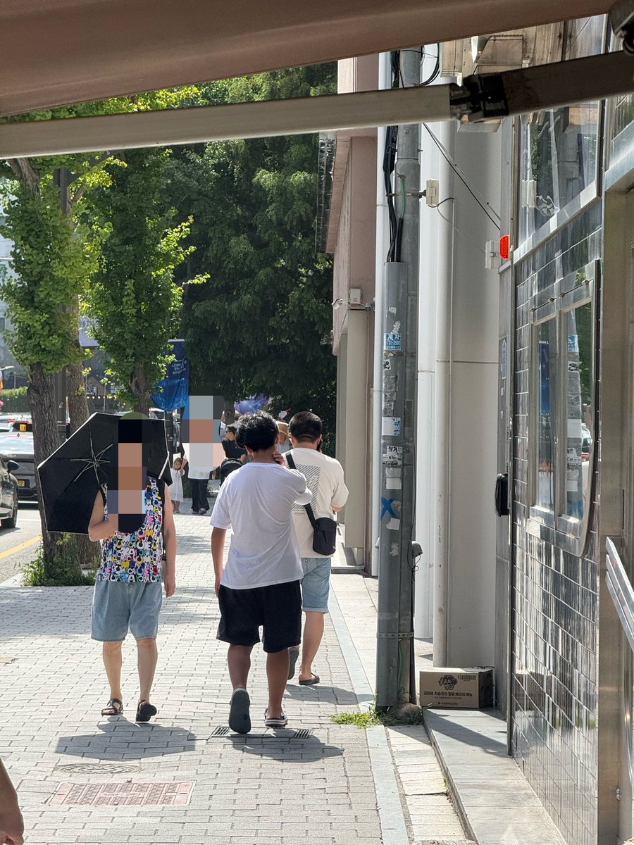 타수성가 tweet media