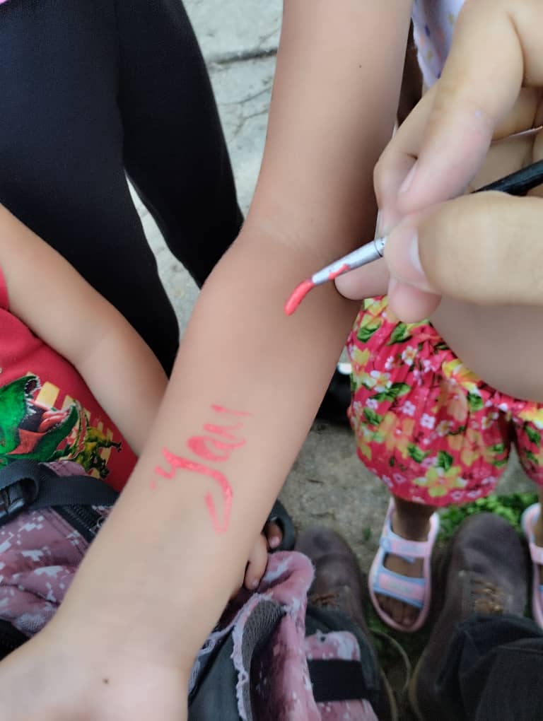 dmcomunic_jatib's tweet photo. @AsambleaCuba @bbrightvc Somos Brigada José Martí de #Jatibonico. Un movimiento cultural de barrio participativo. Estamos en todos los escenarios del territorio.
#SanctiSpíritusEnMarcha https://t.co/VPMjJiYs1Y