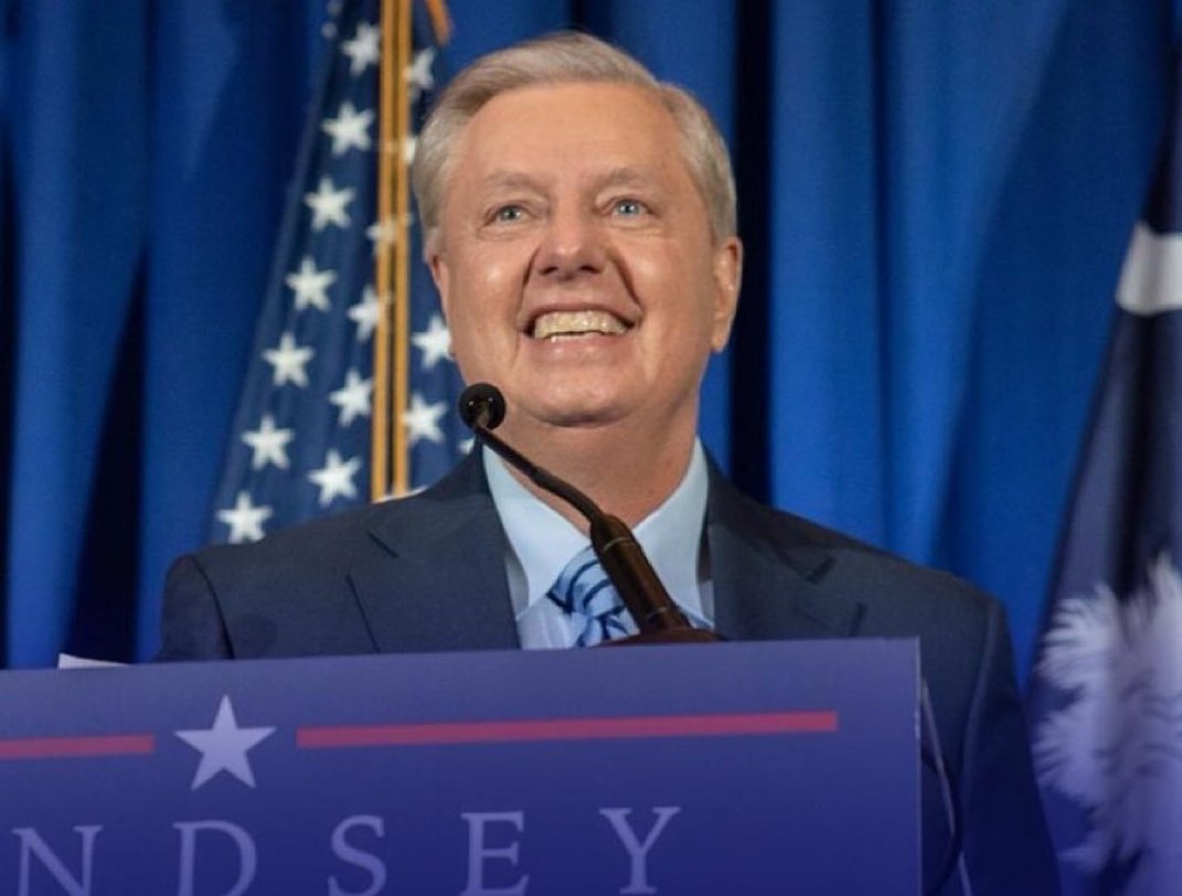 Sentletse's tweet photo. Lindsey Graham is dead.

May he rot in hell! https://t.co/wtd1aEQ7HO