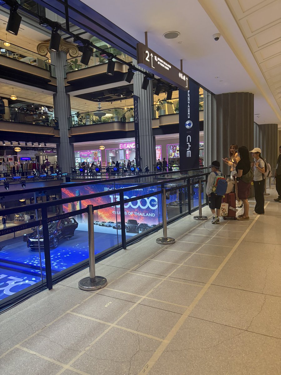 KhunCUP2_'s tweet photo. The spots on second floor are almost full. Come and join na. https://t.co/PHsXB0RFCC