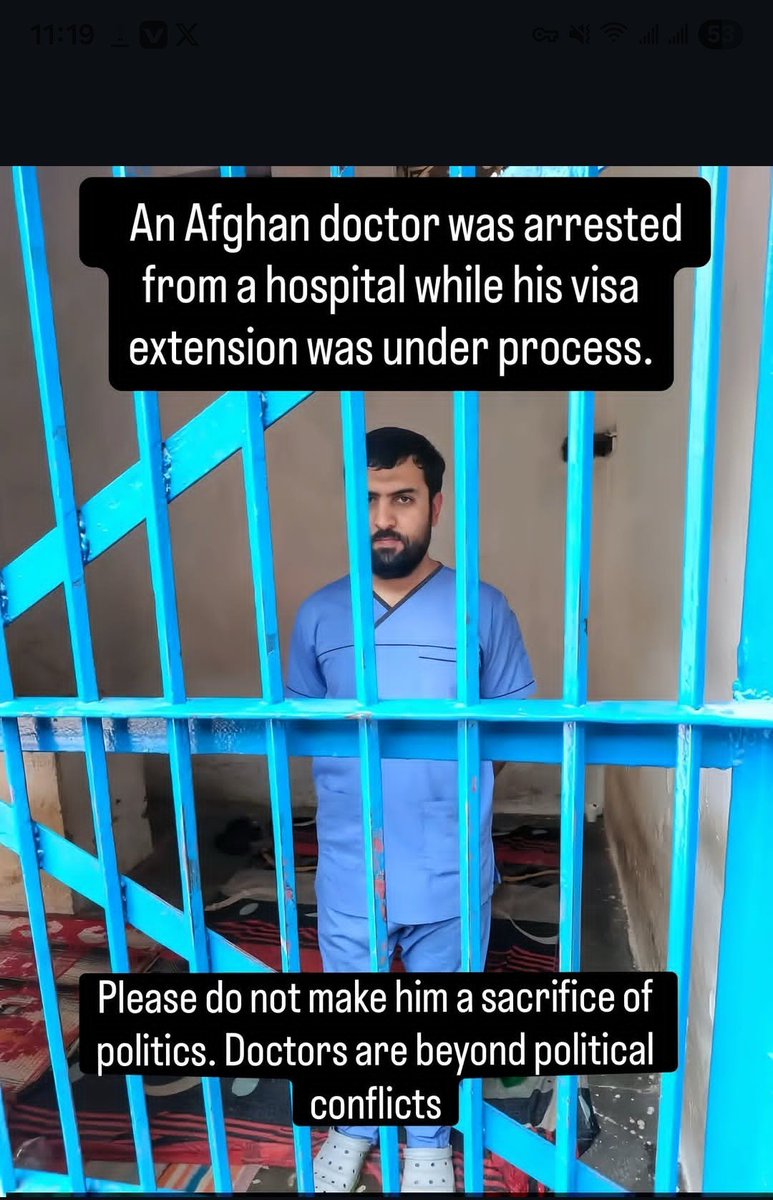 Naba__313's tweet photo. خود کو Hunters بولنے والوں نے ایک بیچارے ڈاکٹر کو hu/nt کیا
#naba #PAKvAFG #ReleaseImranKhanNOW #urdu #Pakistan #پاکستان #PakistanPolitics #خان_کی_قید_ملک_کا_نقصان https://t.co/g6CFegQQGg