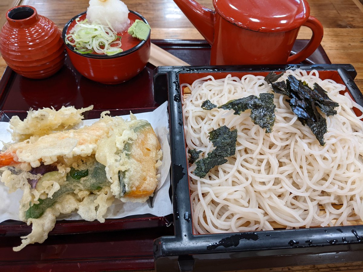 tsuyopyon17213's tweet photo. 昼食なう😋 https://t.co/9U15zbWMRP