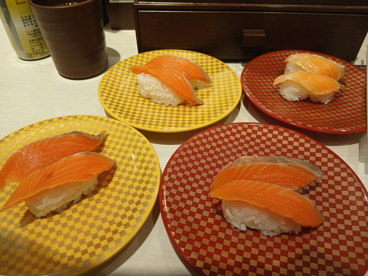 スゥー スィー(´・ω・｀)
