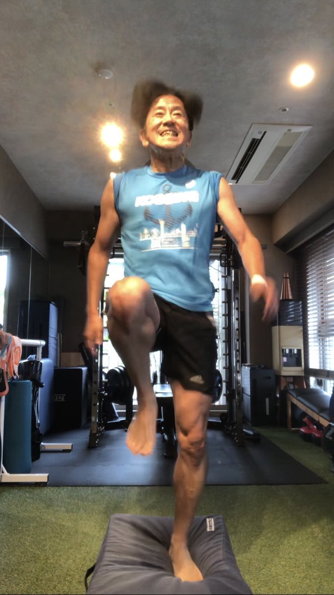 午後からパーソナルトレーニング。本日は体の状態を考慮し、いつもと