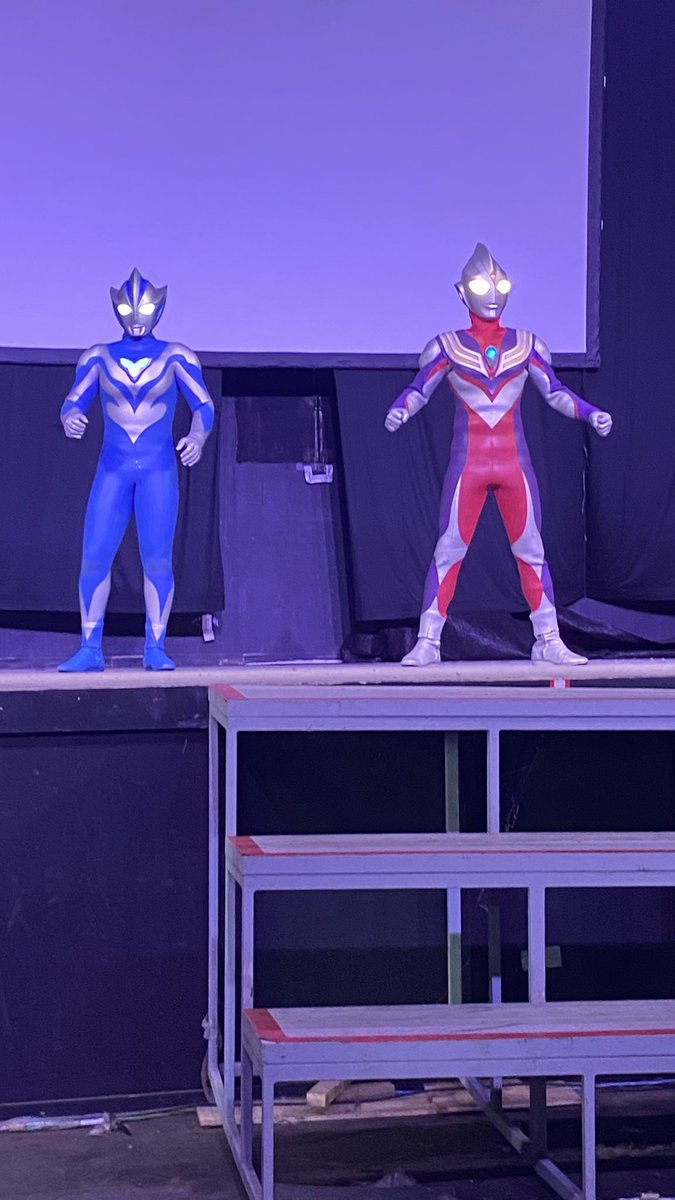 0901TnT's tweet photo. テオのショー楽しかった✌️
ショーでテンション上がる
⇩
砂川のサードへ行って
UCGの新弾を購入
⇩
おもちゃのヨシダで
ウルトラグッズを買う

…さてさて無事に
帰ることはできるのでしょうか🤭

#北海道グリーンランド
#ウルトラマンテオ https://t.co/yrfqz3grwT