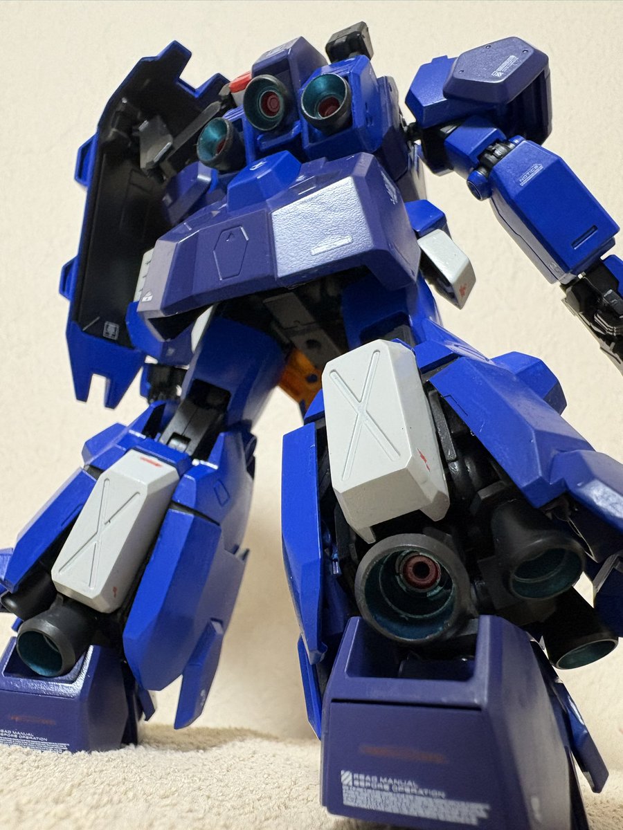 rg100randall1's tweet photo. デカールはって放置していたグスタフカール、昨日トップコート吹いて無事完成となりました。
水性ホビーカラー筆塗り、墨入れ、デカール、つや消しトップコートです。
#グスタフカール
#閃光のハサウェイ https://t.co/dP5UksNmHf