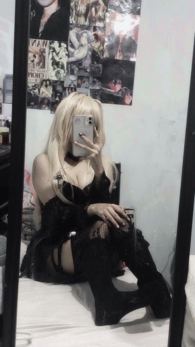 Its_Just_Amy1's tweet photo. Mami ha vuelto~ dónde están todos esos cerditos sumisos en busca de una dueña? Más les vale servir de algo y tener para tributar perdedores~

#Findom #Femdom #Nsfw https://t.co/w2Oi8cegVK