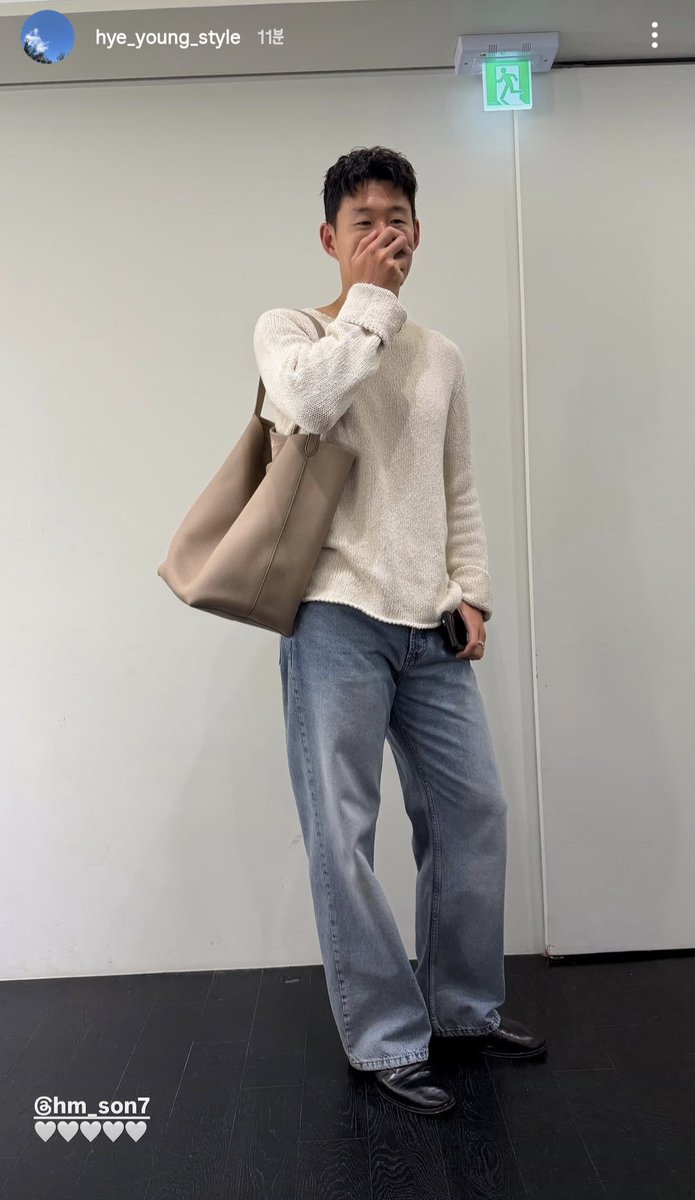 QU0KKA__7's tweet photo. 스타일리스트님 인스스 #손흥민 https://t.co/q3UghY0eRV