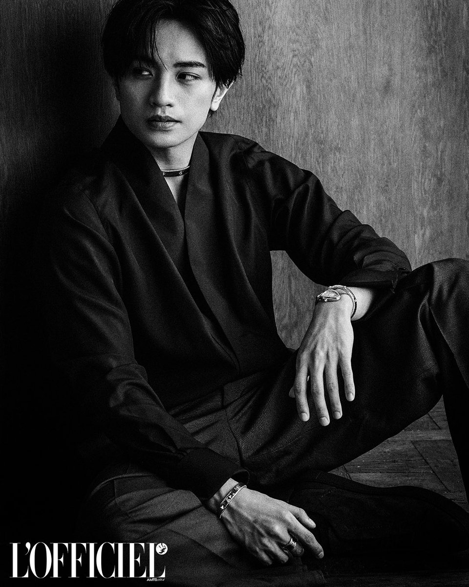 takakawasaki's tweet photo. THE COOLEST @KENTO_Team_N #中島健人 #KentoNakajima SHINED WITH @Bulgariofficial STYLED BY ME - LENSED BY @maciejkucia FOR #lofficiel #bvlgari #tomford https://t.co/Mn5GTaiDt2