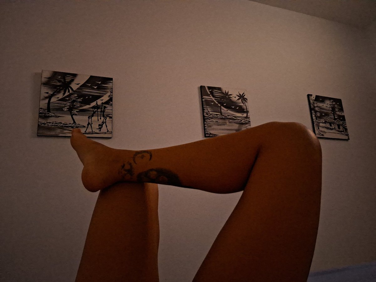 onlydreammmm's tweet photo. Hello!!!!! 🔥👣✨️
#feetِ  #beauty  #foot https://t.co/bN5ATjkmEu