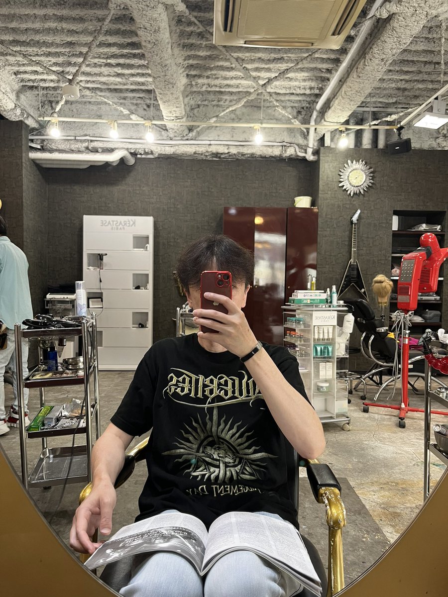kazudious's tweet photo. 今日はお中元をお届けに🍺
ついでに髪もスッキリしてもらいましたー😁
アフターはまたまたおトナリで美味しくいただきましたー😎🍜
#CAROSSA
#キャロッサ
#力丸
#てぐつけ麺
#実籾 https://t.co/NDFXkGQhc4