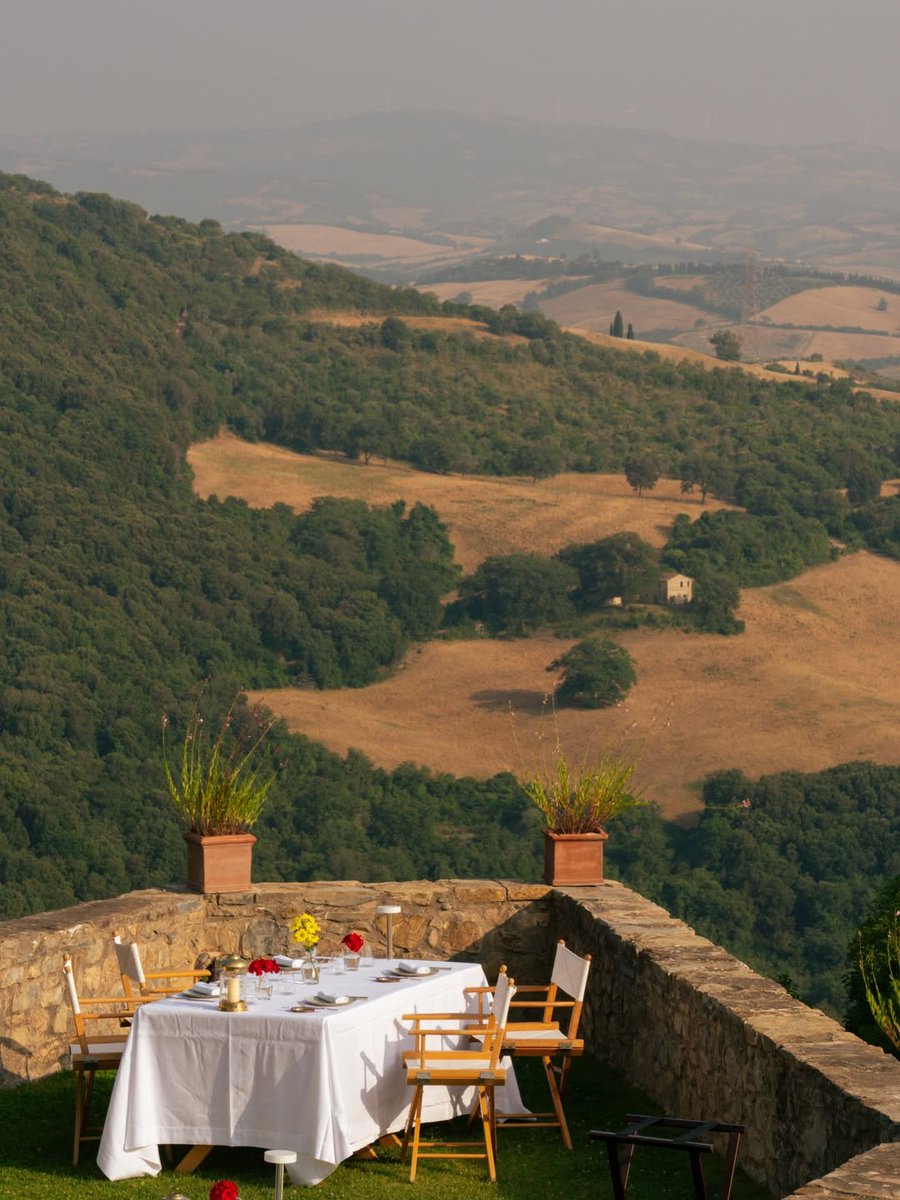 ____flowers__'s tweet photo. Tuscany, Italy https://t.co/FvMrFDaelZ