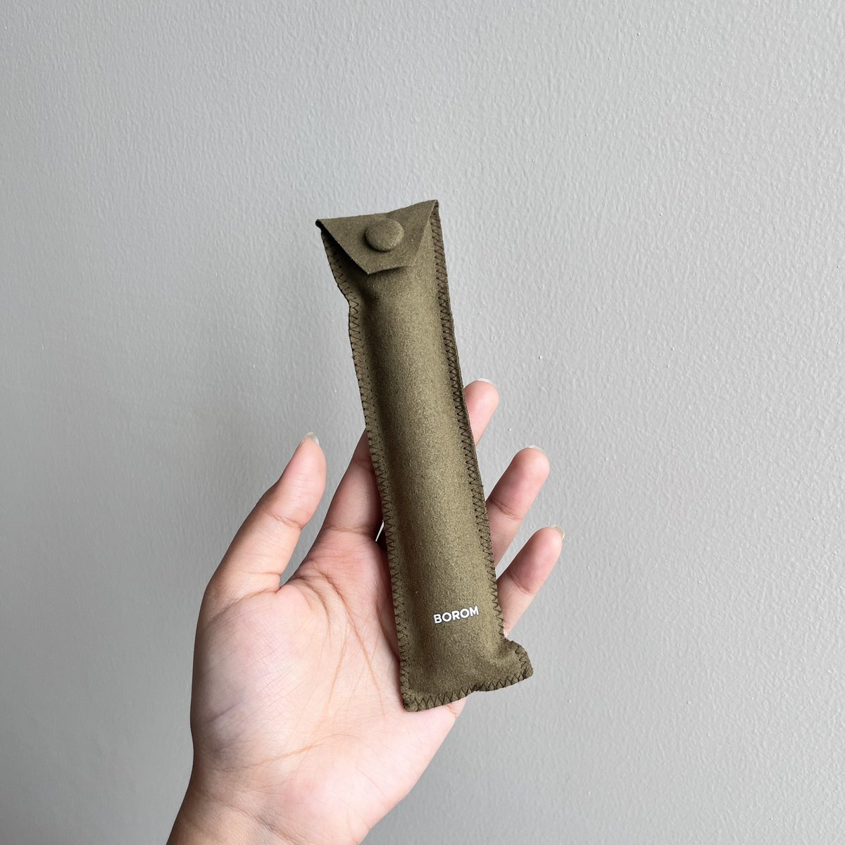 aibelike's tweet photo. ส่งต่อ น้ำหอม Borom กลิ่น cashmere unnamed กลิ่นฮิต
~ 90% (มีซองใส่น้ำหอม)
💟 490 รวมส่ง
🙇🏻♀️pls dm for more
#น้ำหอมแท้ #ส่งต่อน้ําหอม #น้ำหอมมือสอง #ส่งต่อสกินเเคร์ #ส่งต่อสกินแคร์มือสอง #ส่งต่อborom #borom #น้ำหอมborom https://t.co/INYdx301J3
