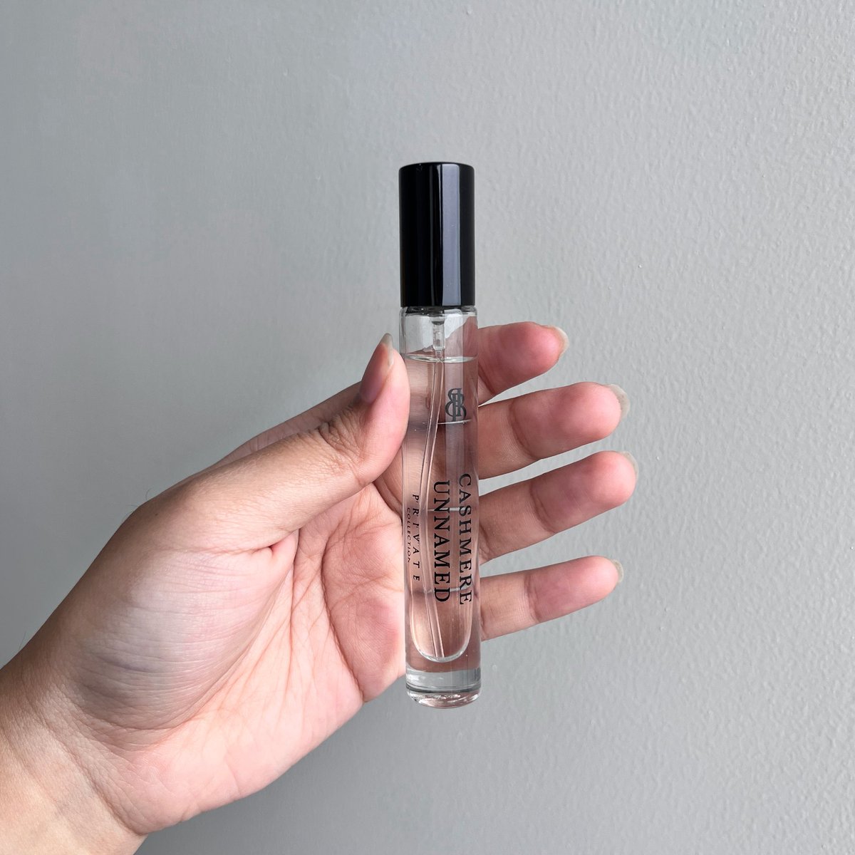 aibelike's tweet photo. ส่งต่อ น้ำหอม Borom กลิ่น cashmere unnamed กลิ่นฮิต
~ 90% (มีซองใส่น้ำหอม)
💟 490 รวมส่ง
🙇🏻♀️pls dm for more
#น้ำหอมแท้ #ส่งต่อน้ําหอม #น้ำหอมมือสอง #ส่งต่อสกินเเคร์ #ส่งต่อสกินแคร์มือสอง #ส่งต่อborom #borom #น้ำหอมborom https://t.co/INYdx301J3