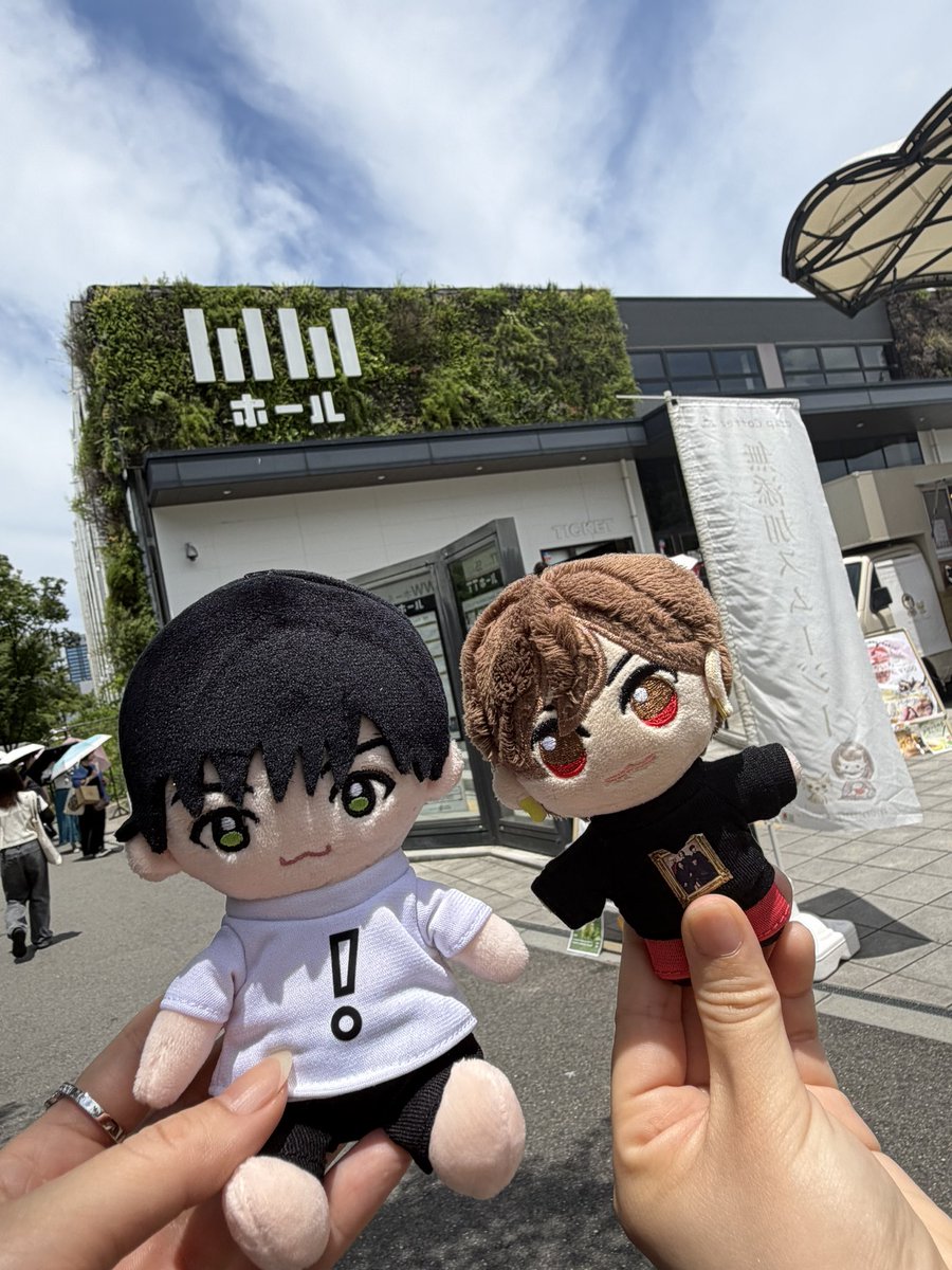 apple0121's tweet photo. 今日もジョセフ！これで私の中のジョセフは終わりです…あと10回くらいいきたかった🥺
推しがニコニコだったので私も大変楽しい1日を終えられました👍
ご一緒してくれたさくさんありがとうございました♡♡♡ https://t.co/MudgUOmECY