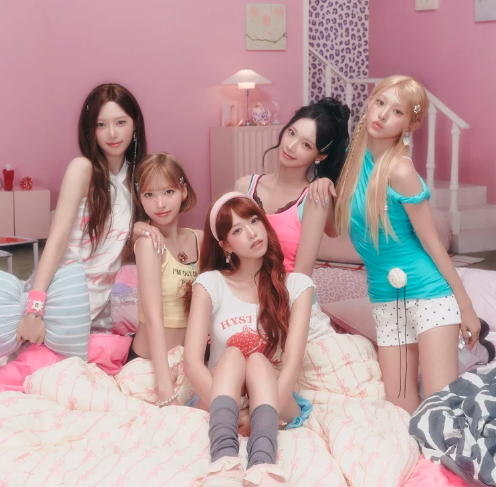 AboutMusicYT's tweet photo. RESCENE's director has revealed that the group has received over 100 advertising inquiries and that their phone has been flooded with calls for invitations.

Following their recent rise to success, the members have also moved into a new dorm. https://t.co/Er5A51wKoF