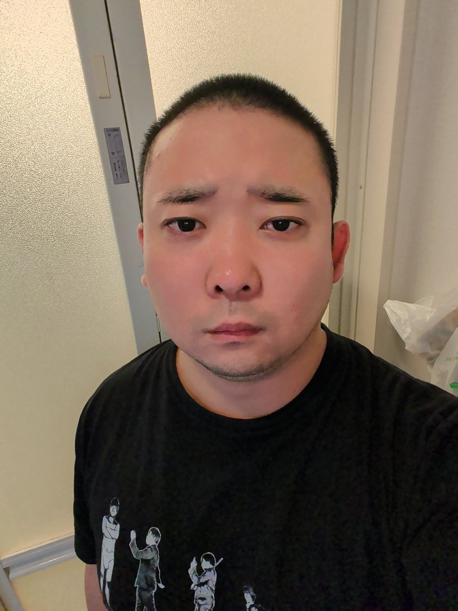 okimonotyan's tweet photo. 17時から配信やらせていただきます😭
情報やらニュースがあれば本垢のDMまでお願いします！！😭 https://t.co/xFYGJarosq