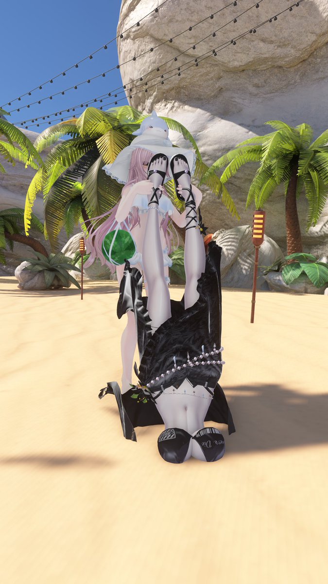 CocoS_0909's tweet photo. 昨日の〜〜(2回目)
Vketのあとはチルワに移動して夏おそろ写真を撮ったり吊られたり埋まったり…楽しかったね！
最後は写真を撮ってる2人を眺めつつ寝落ち……そしてまたPCは点かなくなりましたとさ………… https://t.co/slPcuqI9Qy