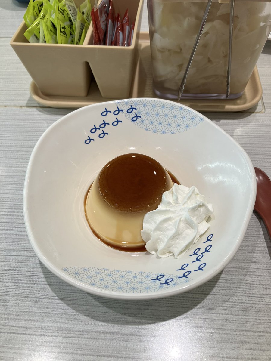 ttyt_y's tweet photo. 今日は旦那と一緒にはま寿司でお昼を食べて帰りにホーマックで鉢植えを購入しました。 https://t.co/DRlvNndlbQ