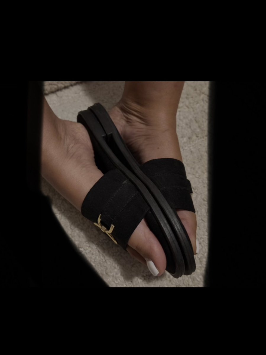 SweetyFeety210's tweet photo. get in between 😏 #feet #feetfetish #feetworshi̇p #foot #footfetish #FootContent #footgoddess #goddess #mistress #domina #footfetishcommunity #toes #soles https://t.co/QrhEBwZEbT