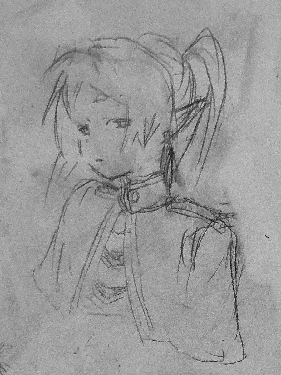 0sqfo's tweet photo. ←読み返す前に描いたフリーレン
　　　　　読み返した後に書いたフリーレン→ https://t.co/TcN7drXpEy