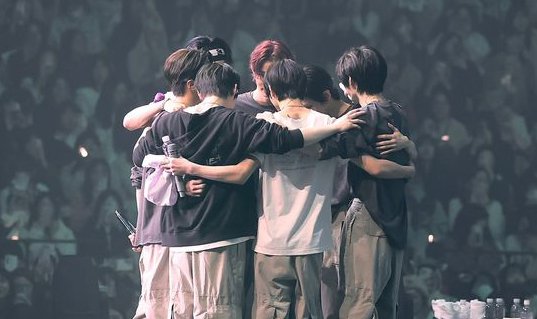 quotetoponder's tweet photo. Sending virtual hugs Engenes 🫂 https://t.co/4QiTCJqTy7