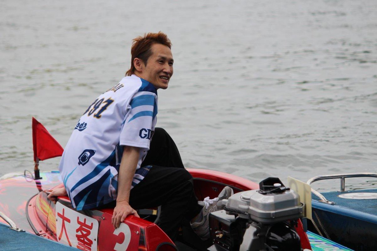 tospo_boatrace's tweet photo. 白井英治選手の言葉が現実になりました‼️
「言った通りになったでしょ。エンジンが良かったから言ったんだよ」
白井選手もうれしそうでした https://t.co/q4OKDMTN1m