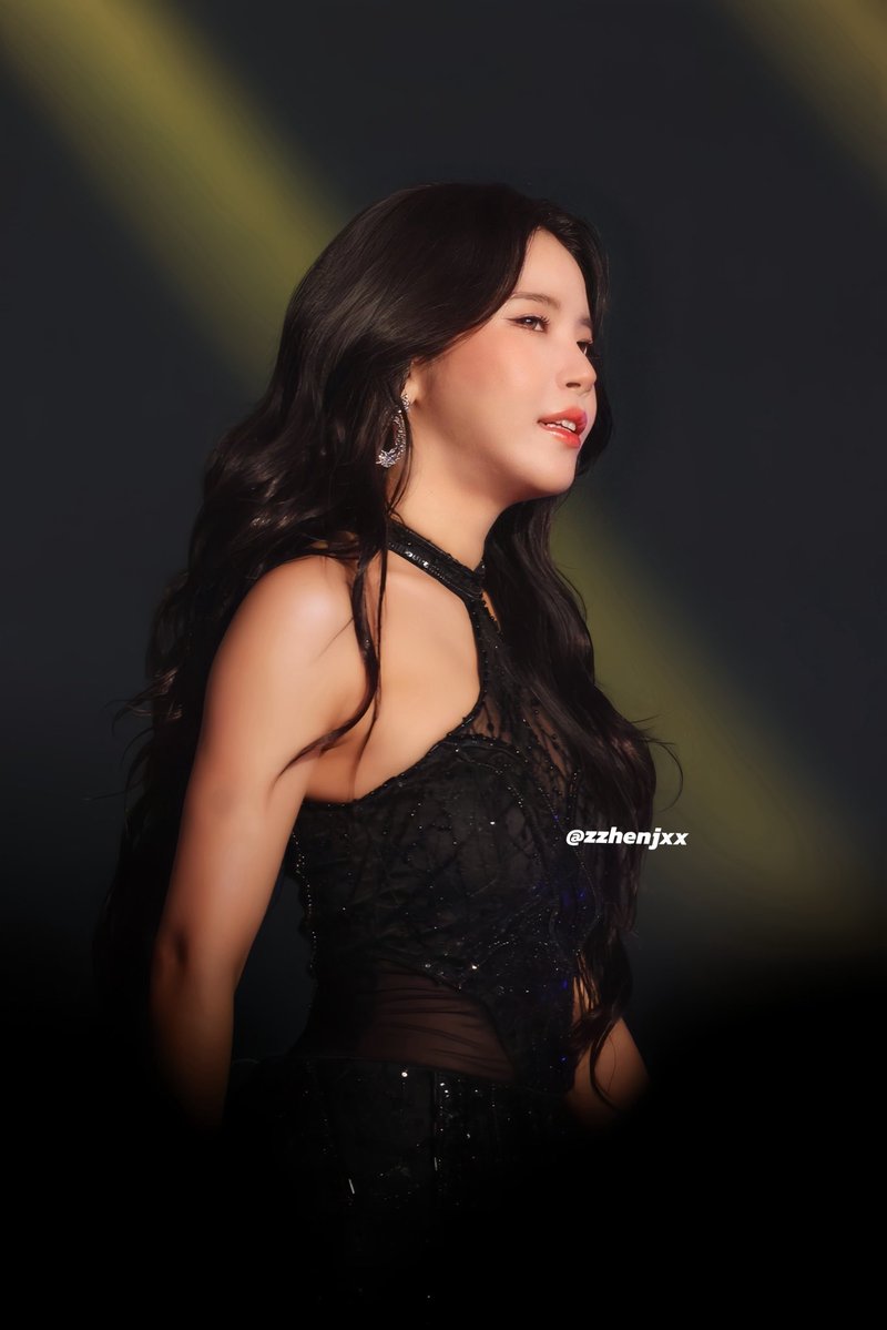 zzhenjxx's tweet photo. [4WARD]🐰✨
#마마무 #MAMAMOO
#솔라 #SOLAR https://t.co/acMOQVoRTa