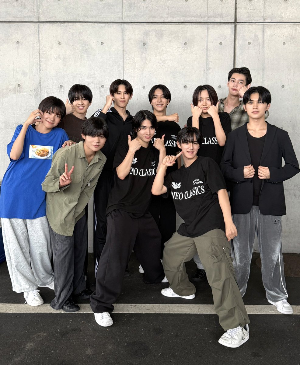 jr_official_X's tweet photo. 【 💫Concert 】

『 KEY TO LIT Arena Tour 2026 NEO CLASSICS 』

新潟公演ありがとうございました🕊️💫

続いては兵庫公演🛳️
GLION ARENA KOBEでお会いしましょう❤️‍🔥

#KEYTOLIT 
#岩﨑大昇 #井上瑞稀 #中村嶺亜 #猪狩蒼弥 #佐々木大光
#関翔馬 #鈴木瑛朝 #渡辺惟良 #岸蒼太 #小久保向一朗 #岡橋亮汰 #壹岐碧 #林田芯 #新宮楓真 #田代海瑠