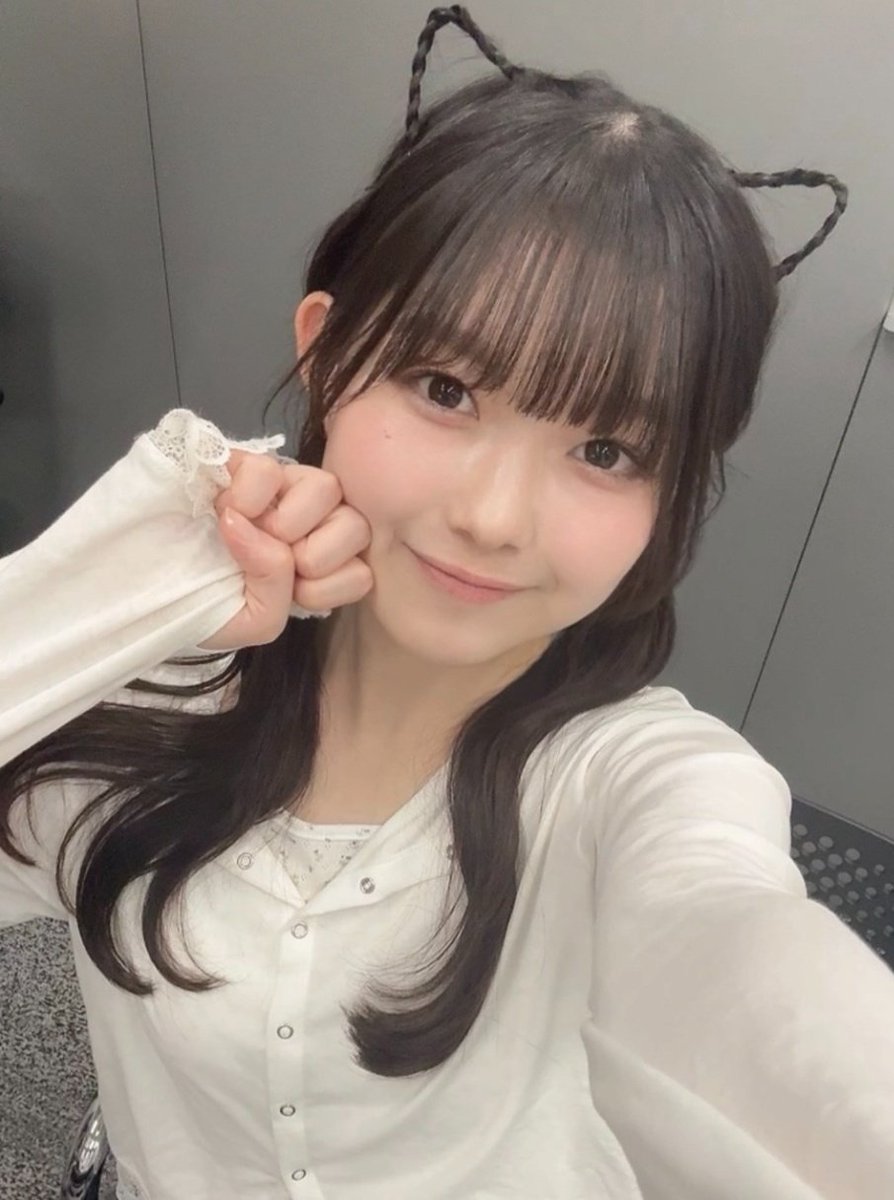 uimogiyu's tweet photo. ブログ待ってたよ！そしたら2通も
ブログ更新本当にありがとう🙇‍♂️
浴衣宇衣ちゃん、ういねこ可愛い!!
ご馳走さまです👘😸😊
これからも会いに行くね！
これからの猫の日、犬の日楽しみだね🐾🧶
明日のラヴィット頑張ってね👍
#uiblog
#山川宇衣 https://t.co/Uns3EOxIQA