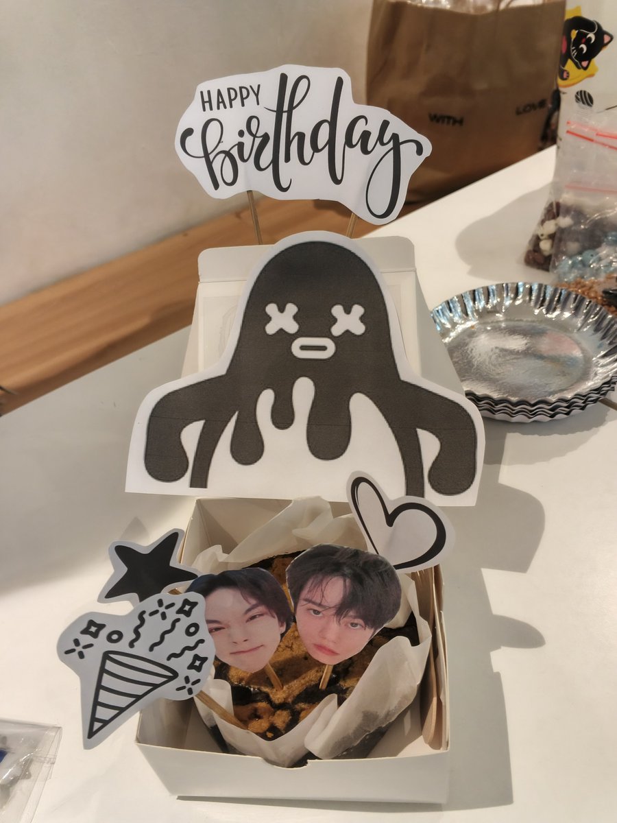 nfiayk's tweet photo. It's a WRAP!!

event Last 2 Brain Cells sudah berakhir hari inii, thank you untuk yang sudah hadir dan sampai berjumpa lagi di next event ^___^ https://t.co/NhKeNeZbqV
