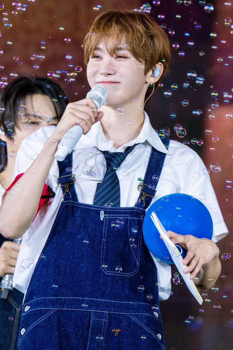 _nijiiiii_'s tweet photo. >..< #승관 #부승관 https://t.co/VpuiqwIgjI