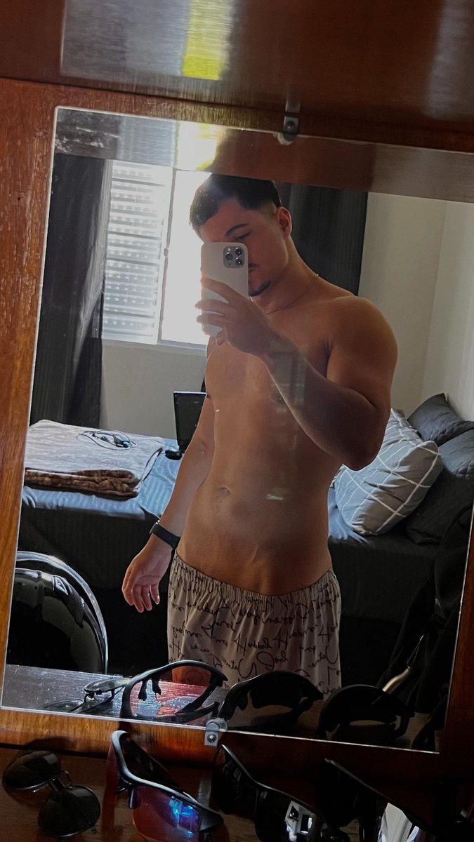 echeto_'s tweet photo. 😵‍💫 https://t.co/4wRS2DSJOd