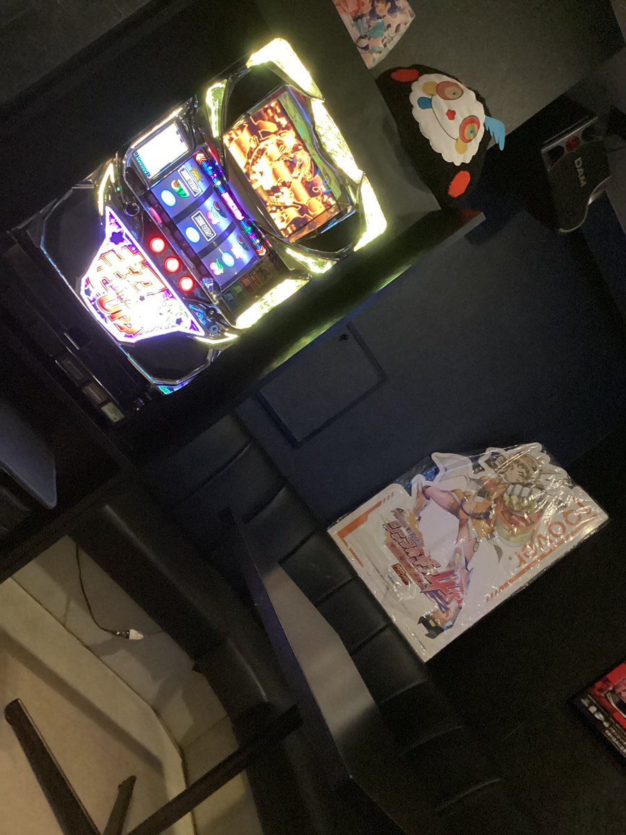 bar_reg28886's tweet photo. 2026年7月12日（日）

1部2部  まこと かえる

日曜日です！
日が暮れても暑く感じるようになってきました、、、
酒を飲んで乗り切りましょう！

本日は初めての組み合わせの2人でお送りいたします！
皆様のご来店お待ちしております🙇‍♂️ https://t.co/fSJRvFuSgD