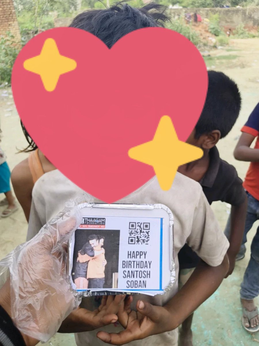 ivdsai's tweet photo. Once again Happy Birthday @santoshsoban anna 🤩❤️💐💐

#HappyBirthdaySantoshSoban #HBDSantoshSoban #SantoshSoban https://t.co/mzIL72rBqA