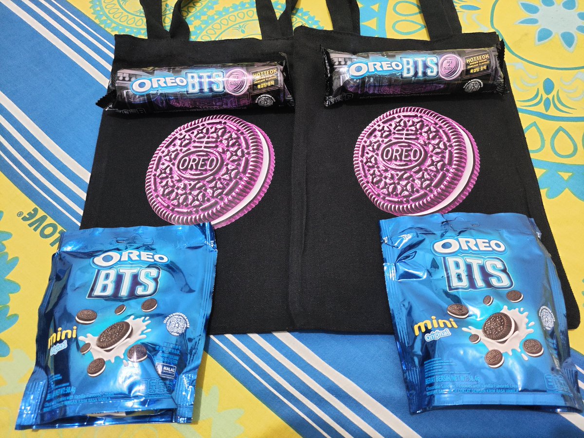 crushliquid's tweet photo. Ini kalo dijual laku gak sih!? 🤔
#BTS #Oreo #Army https://t.co/1lwI9Mnm0k