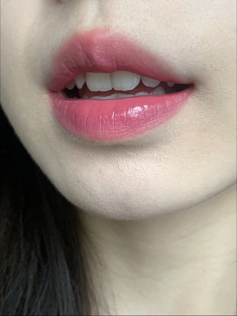 lumissey's tweet photo. PANTES BANYAK YANG SUKA SHADE INI... auto bikin look jadi lebih fresh 🥹 https://t.co/1WcNyygClv