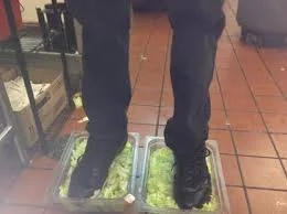 dailytobytrivia's tweet photo. On the Weird Route in Chapter 5, if you interact with Ice-e's Susie makes a comment about pretending to work there and taking pictures standing on the salad, a direct reference to the burger king foot lettuce incident from 4chan. https://t.co/UrWL1zeTJg