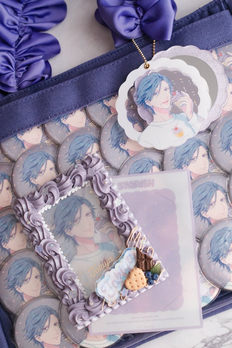 Target_Is_Y's tweet photo. Be My Cupcake 🧁⋆ ࣪ ⟡

ご縁をいただき、ナーノ様（@nano_pm1900）にホイップカードケースをフルオーダーで制作していただきました✨

トキヤくんのシールも取り入れていただき、とっても素敵な仕上がりに💟

ご丁寧にご相談に乗っていただき、本当にありがとうございました🥹🫶

早速カフェへ🍰☕ https://t.co/GPHxgcggaK