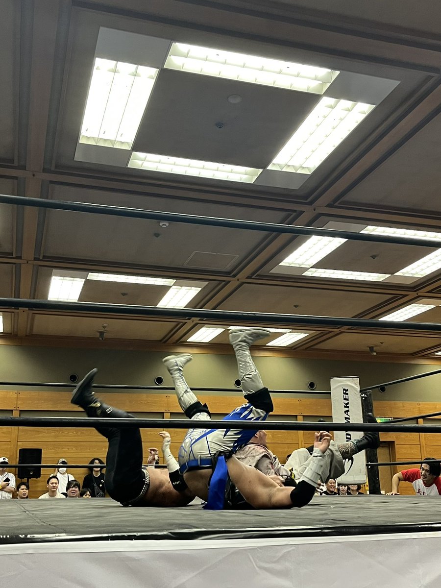 plasticrage23's tweet photo. ふたばぷろれす今回も楽しかった！
始まりも終わりもダムズの闘いの魅力が輝いてて素敵だった！ https://t.co/pI5msmkfBy
