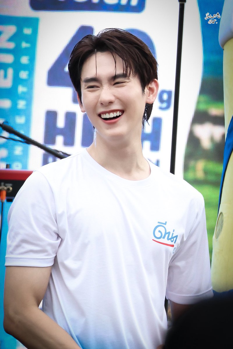 jiwtsu's tweet photo. แก้มเต่งเต่ง 🤏🏻

BOOK WITH DNA MILK 
#DNAxBookKasidet
#ALLmember711milkrun https://t.co/ve5rG9ptkx