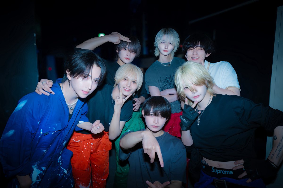 yumeneo_info's tweet photo. 夢喰充電中vol.133にご来場いただきありがとうございました!!
次回はアロハ着用でのLIVEです☀️🌴
夏曲沢山やっちゃいます🍉🌻
横浜1000CLUBにてお待ちしております！！

🗓️2026.07.18 Sat
📍横浜1000CLUB

▼ 夢喰充電中 vol.134
https://t.co/KMzSK6Oroh

ご来場お待ちしております！

❤️つばき@11tsubakidayo22
💙なめ@nameko_kingdom
💜さく@saku333o_
💚きょうへい＠Kyouhei2022
🧡しょうた@shot4_kr
💛らいと@Raitomaru_
🤍はやと@hayato999_

#夢喰NEON
#夢喰