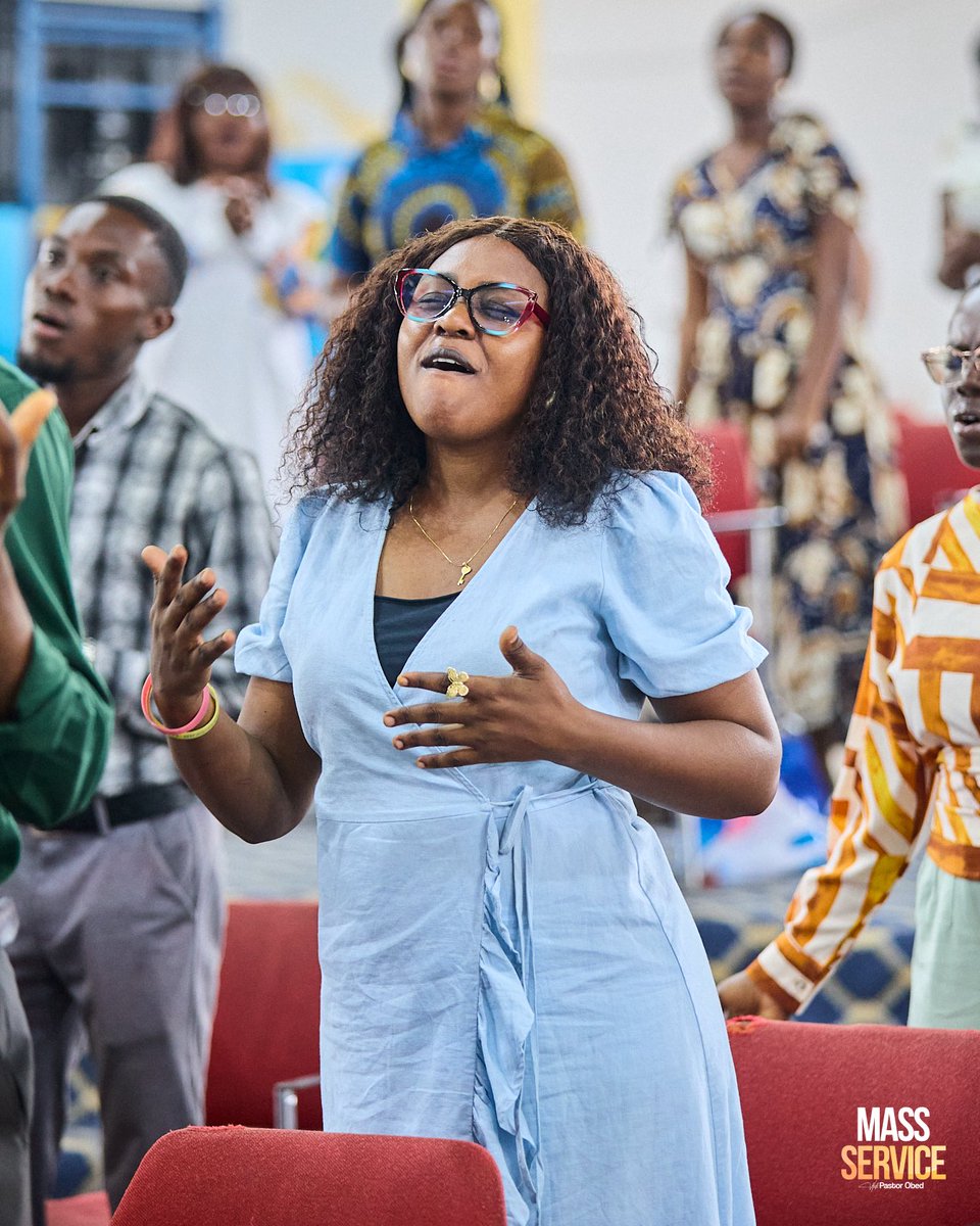 ChristCosmoInc's tweet photo. As we praise and worship Your Holy Name, You are here, dwelling within our praise. 🎵✨

What a joy to gather in Your presence, lifting our voices and hearts to the One who is worthy of it all.

#SingingInWorship
#SundayAtCCI
#ChristCosmopolitanInc
#CCIWhereGodLives https://t.co/WymDN7Ud8B
