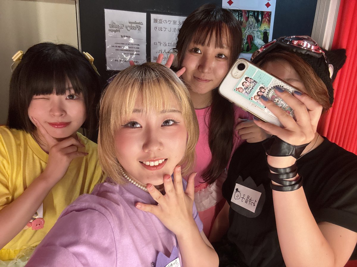 shuwamero's tweet photo. 【🎩🪻自由奔放部隊からのありがとう🌸⚡️】

風の栞vol.213ひまわりの日に出演させていただきました♪
爆動き汗だくステージ、楽しんでいただけましたでしょうか？
みなさまとたくさん盛り上がれて最高に楽しい時間でした！

また、本日のチェキは全てSNS掲載可能となります。 https://t.co/2gp4gHWJbg