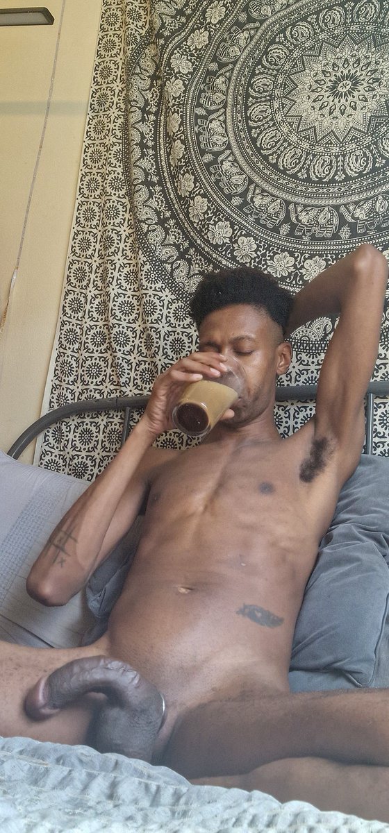 thelnd_bates's tweet photo. Ice coffee https://t.co/93k0DS9MvG