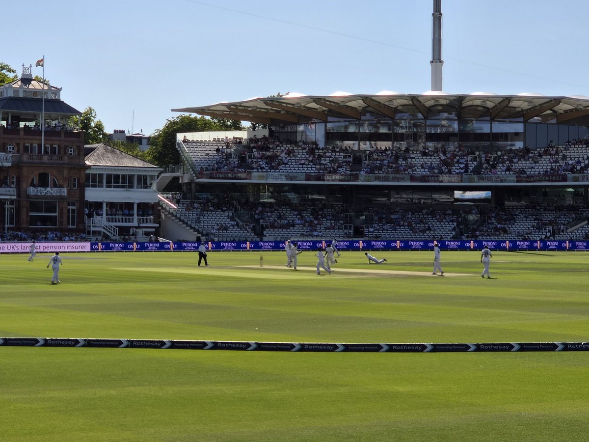 BuzzersBeamers's tweet photo. Aside from several hours of stress caused by spectators wandering in &amp; out in the middle of an over, or conducting their own photoshoots and blocking my view (@HomeOfCricket sort your stewards out please), it was so good to see the women out there in their whites. #ENGvIND https://t.co/xOyxPKyd07