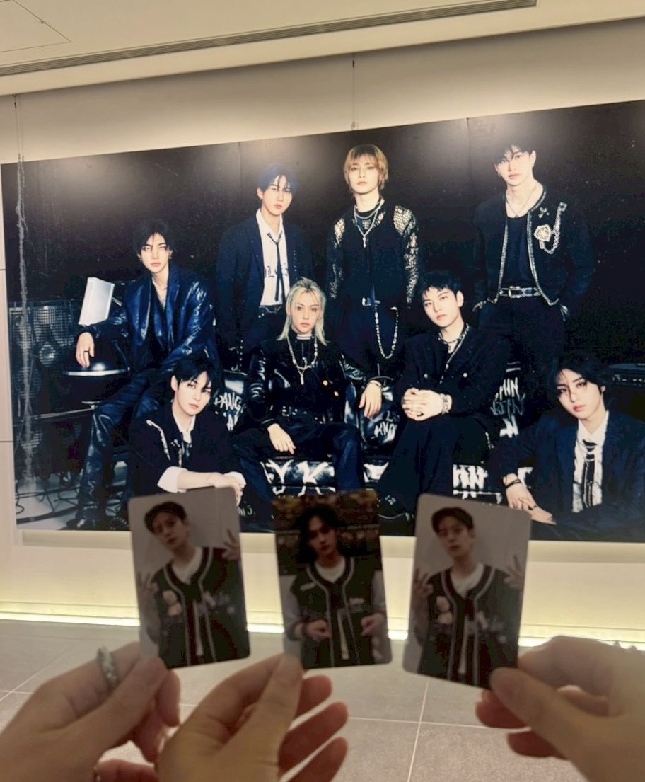 yk___zjm's tweet photo. やっとVR見れたけど、推し2人やとSCREEN X以上に目が足りんかったしすんちゃんの顔があまりにもちっちゃすぎた😇エコパの記憶も取り戻せたし、本当にCINEMAは最高やし、やっぱり走り回って遠くのstayまでジーってしてるすんちゃんが幸せそうで早く戻してあげたい😭
2人ともありがとう幸せな1日でした🥰 https://t.co/dIZyWFvo0Y
