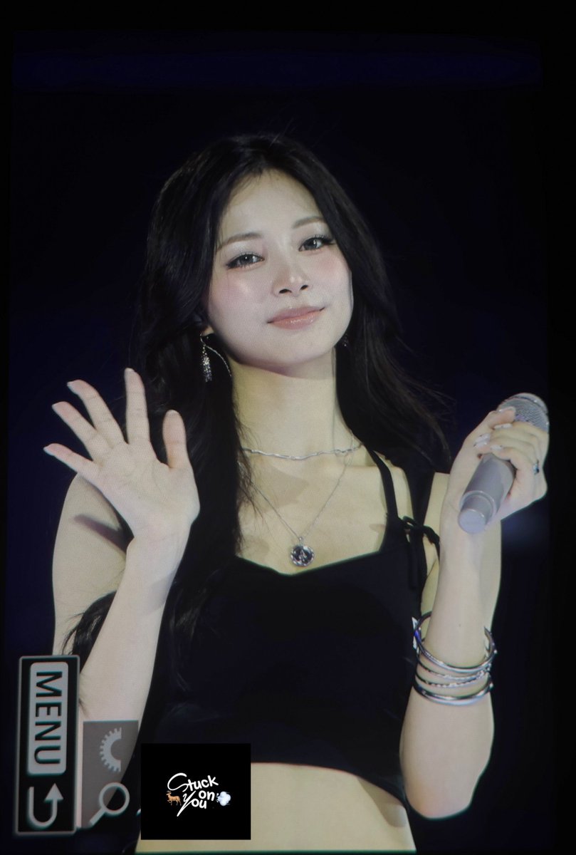 stuckonyou0614's tweet photo. 260712 PRE

정말 행복한 공간이었어요!! 

#트와이스 #TWICE 
#TZUYU #쯔위 #ツウィ #子瑜 https://t.co/CsmTLIB9FT