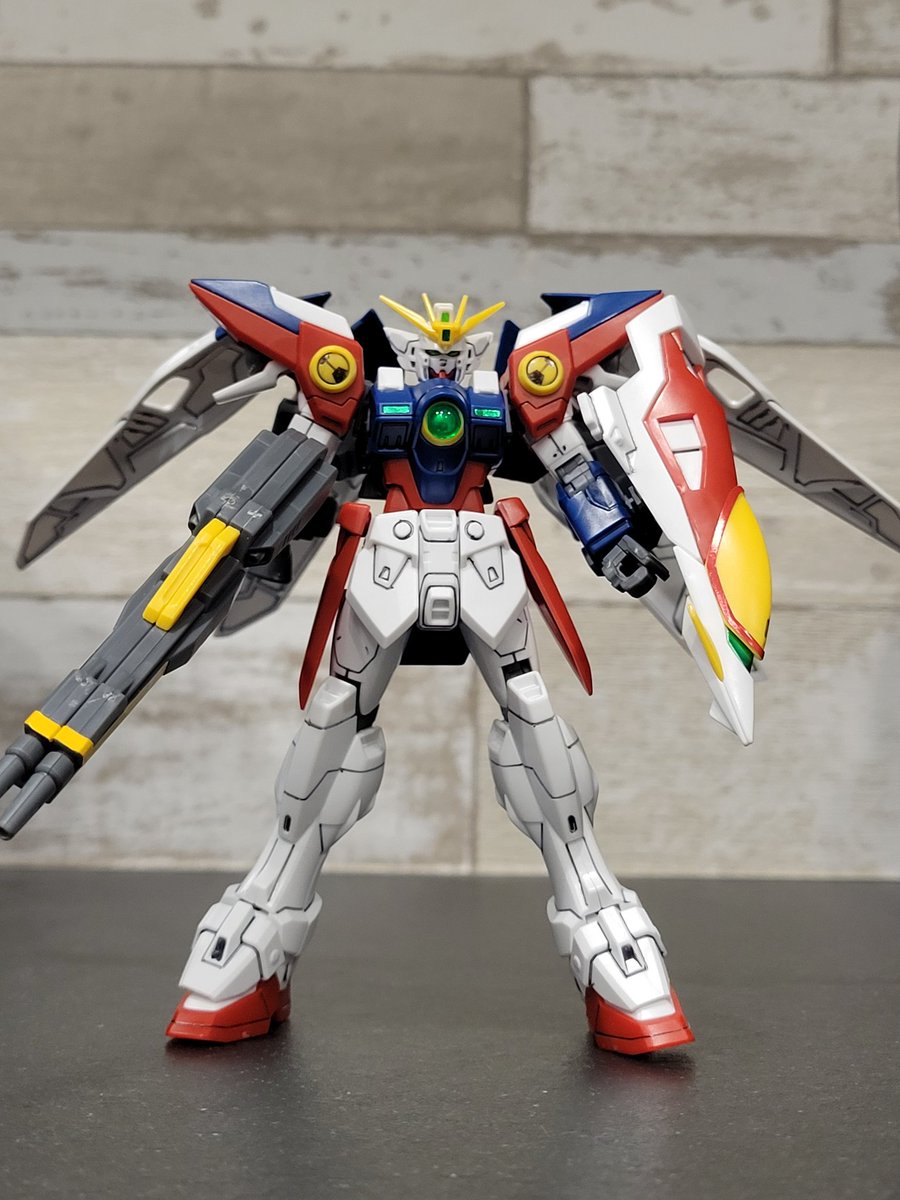 D2_OO_25's tweet photo. TVゼロ　HG 
アクションベース買ったらロリバス
そしたらガンプラいったん休憩すかね https://t.co/kIBGulGknc